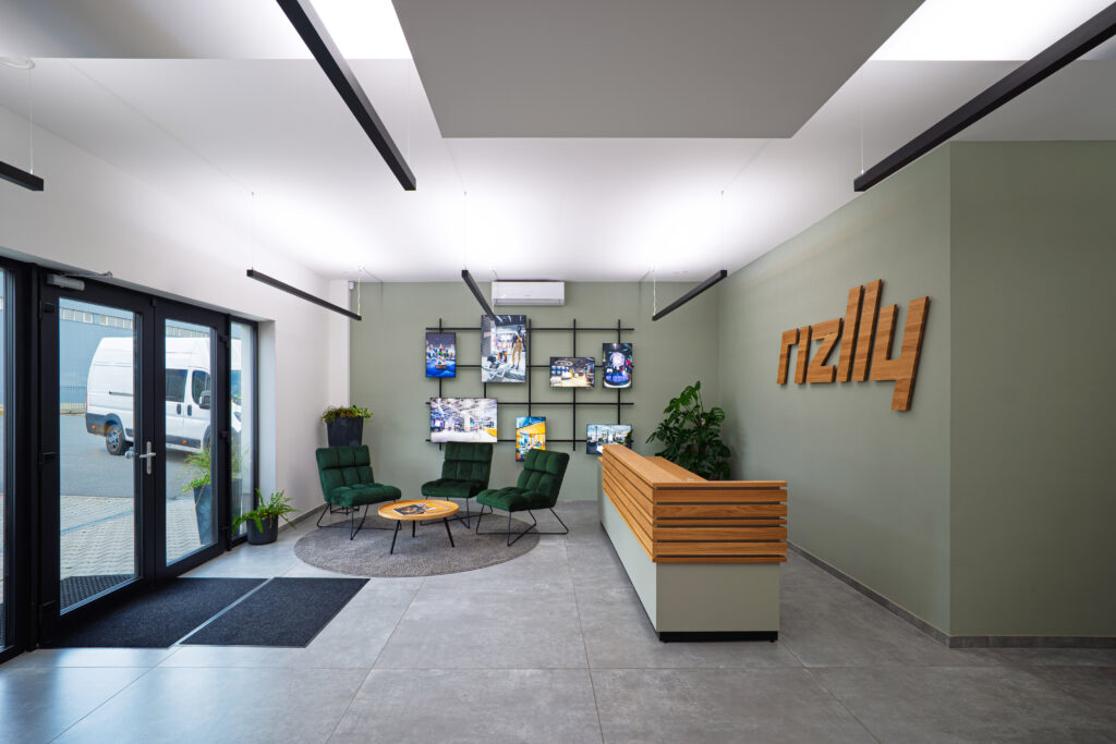 01-Rizlly-Aula